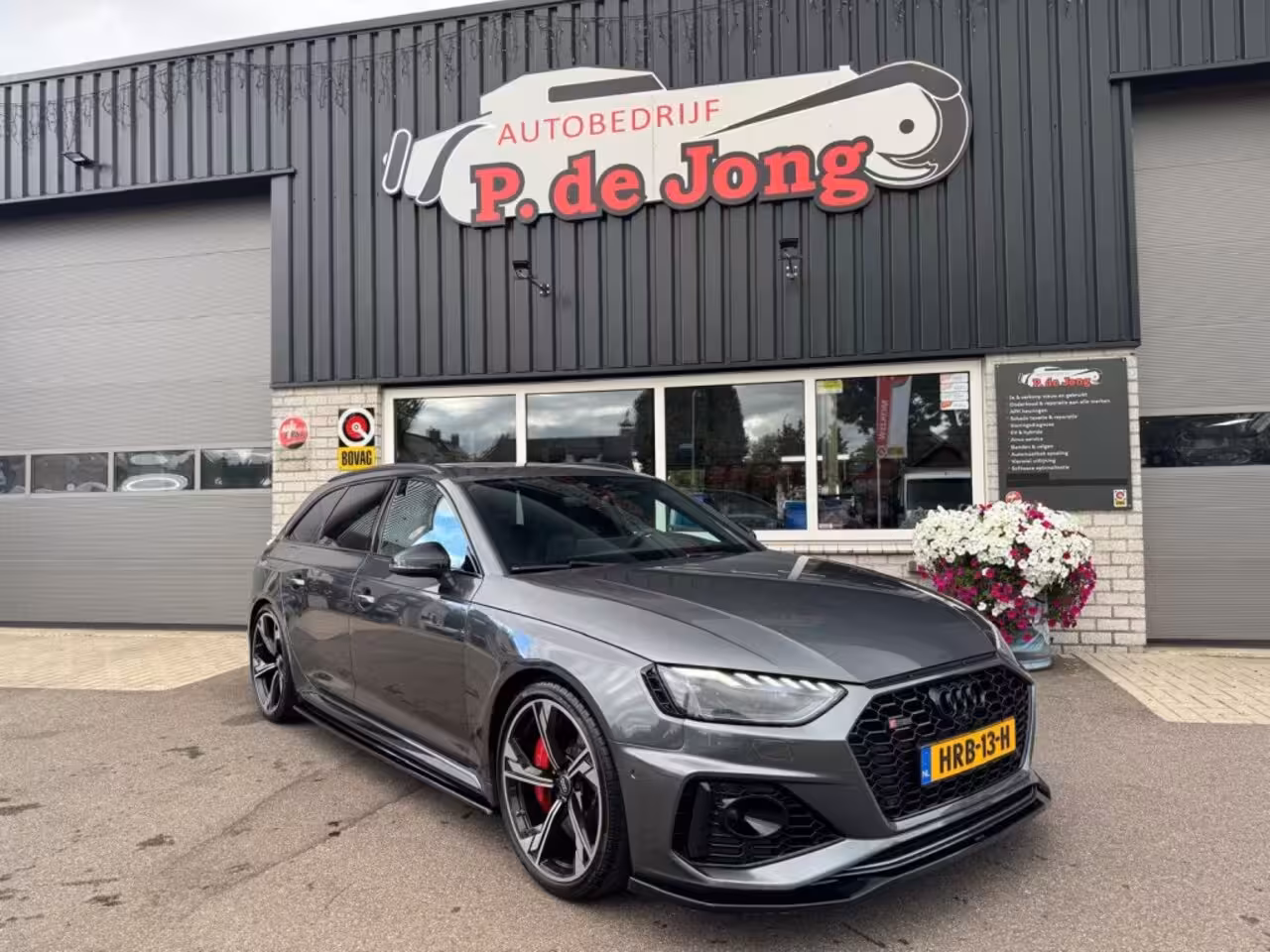 Audi RS4 2.9 TFSI RS4 QUATTRO Keramisch BenO Pano HUD Massage RS stoelen Alcantara Memory
