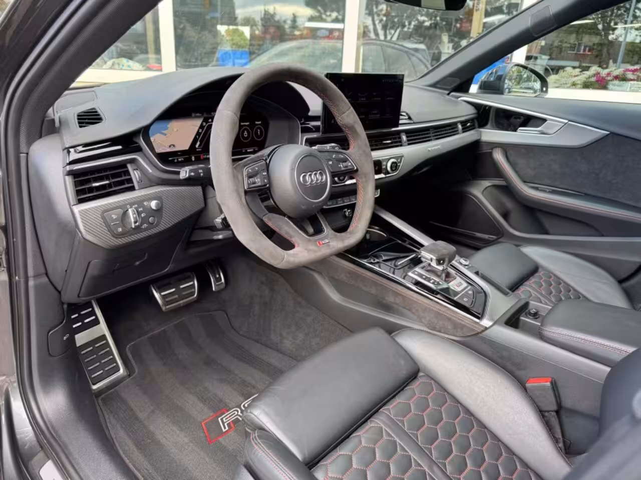 Audi RS4 2.9 TFSI RS4 QUATTRO Keramisch BenO Pano HUD Massage RS stoelen Alcantara Memory