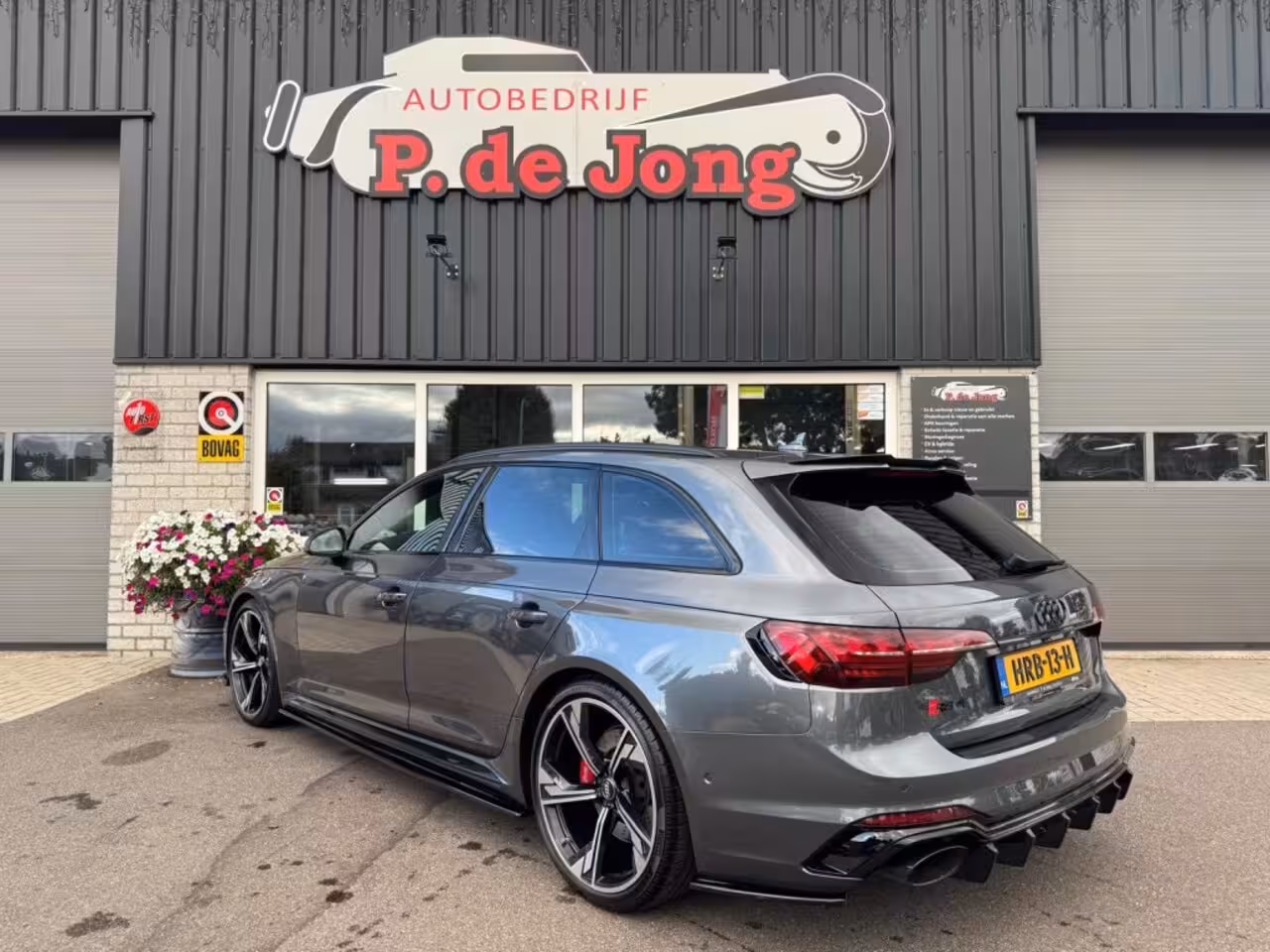 Audi RS4 2.9 TFSI RS4 QUATTRO Keramisch BenO Pano HUD Massage RS stoelen Alcantara Memory