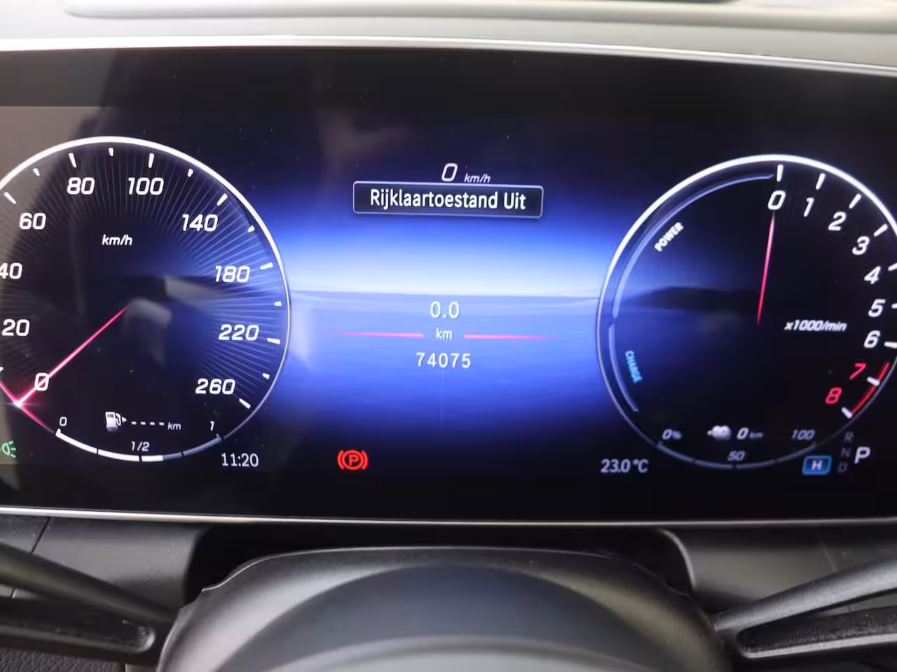 Mercedes-Benz GLC-klasse 300e 4MATIC AMG Line Premium Plus /Panoramadak /Burmester /360 Camera /HUD /Elek. Trekhaak
