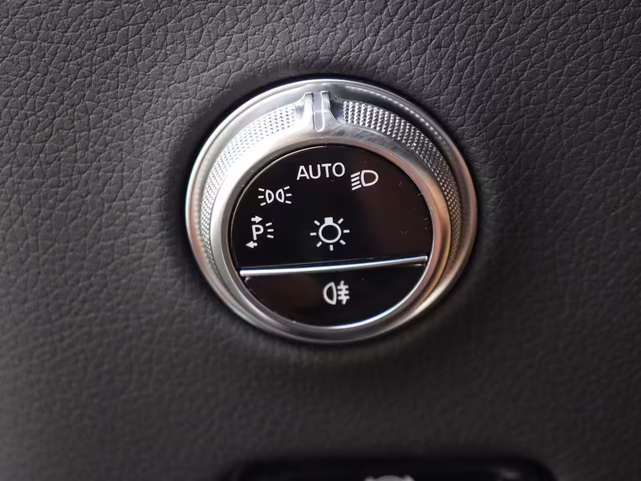 Mercedes-Benz GLC-klasse 300e 4MATIC AMG Line Premium Plus /Panoramadak /Burmester /360 Camera /HUD /Elek. Trekhaak
