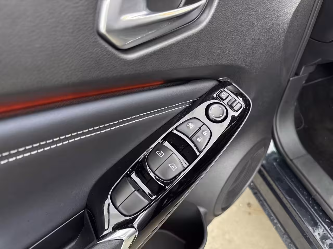 Nissan Juke 1.6 Hybrid Pulse 143PK Bose soundsysteem | 360 graden camera | Dode hoek detectie