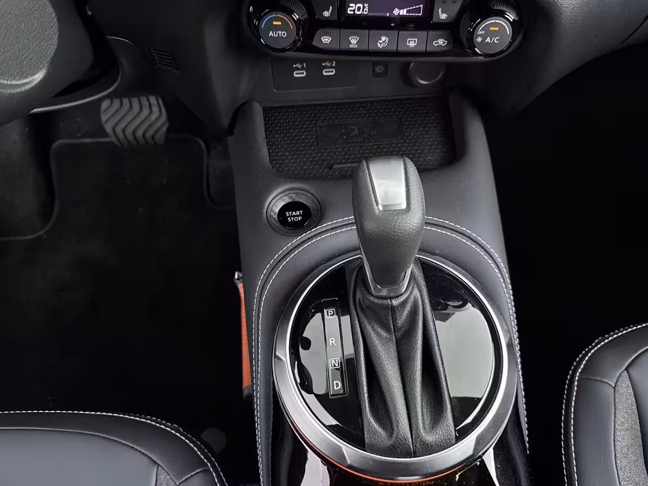 Nissan Juke 1.6 Hybrid Pulse 143PK Bose soundsysteem | 360 graden camera | Dode hoek detectie