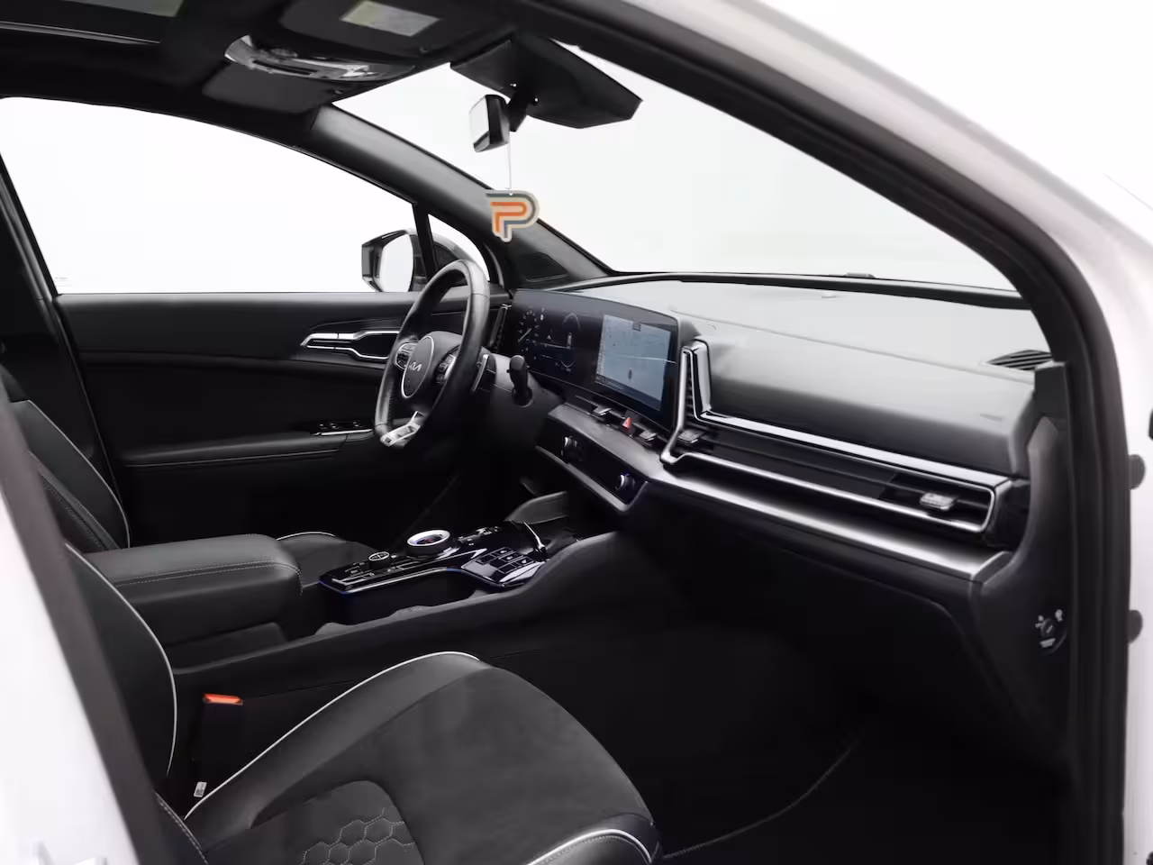 Kia Sportage 1.6 T-GDi Plug-in Hybrid AWD GT-Line | LUXE | Elek. achterklep | Navi | Glazen Schuif/Kant