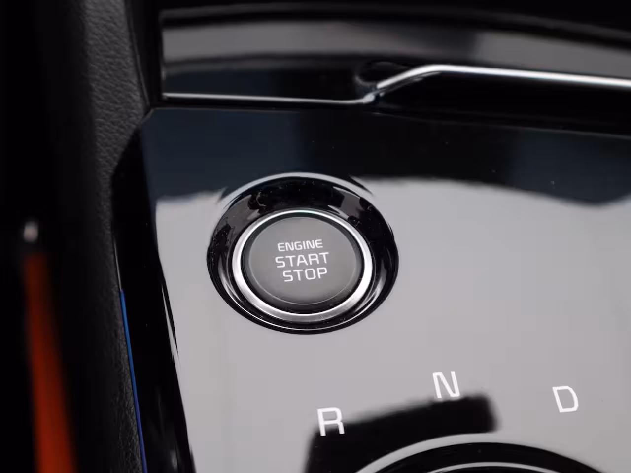 Kia Sportage 1.6 T-GDi Plug-in Hybrid AWD GT-Line | LUXE | Elek. achterklep | Navi | Glazen Schuif/Kant
