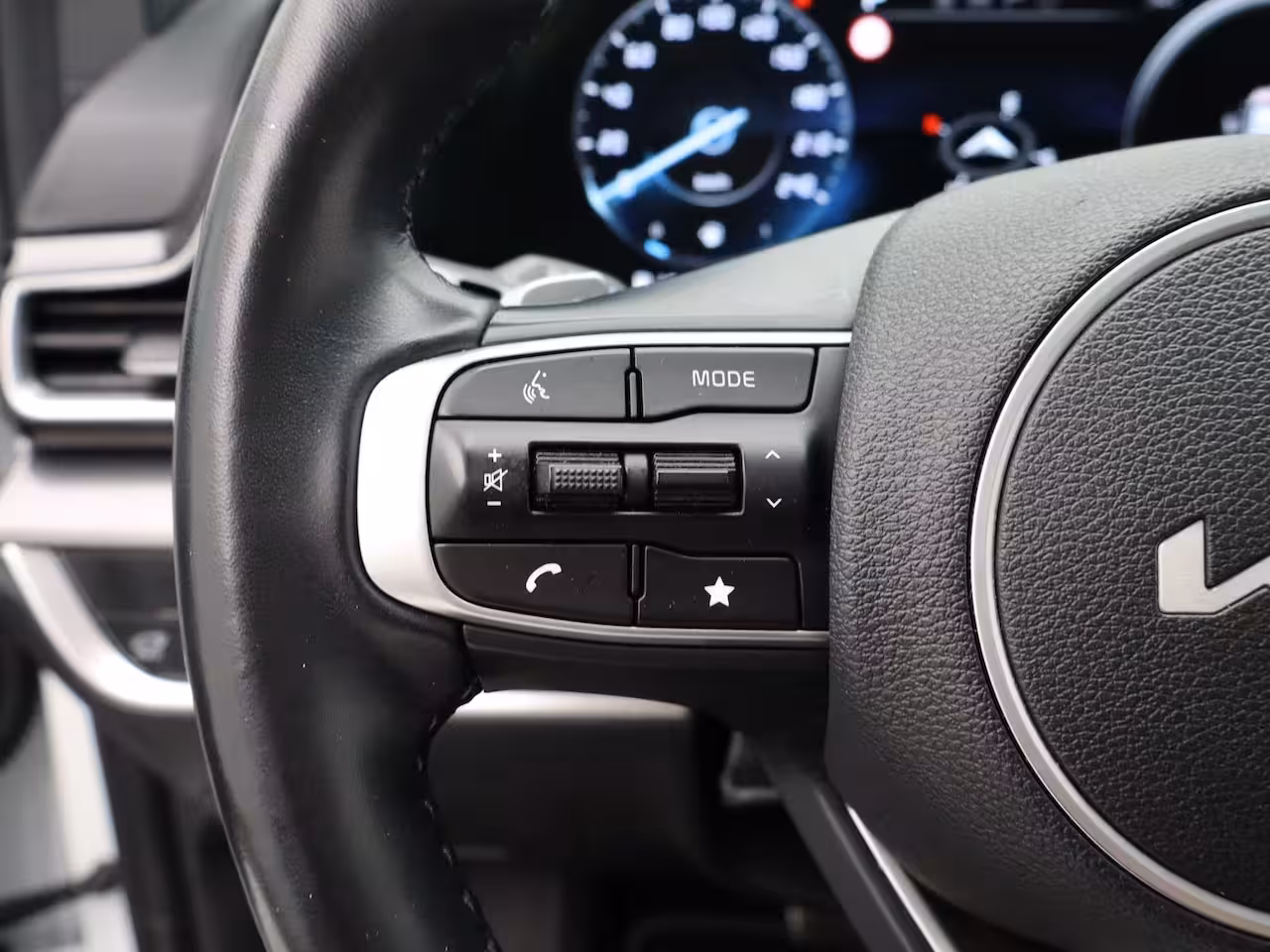 Kia Sportage 1.6 T-GDi Plug-in Hybrid AWD GT-Line | LUXE | Elek. achterklep | Navi | Glazen Schuif/Kant