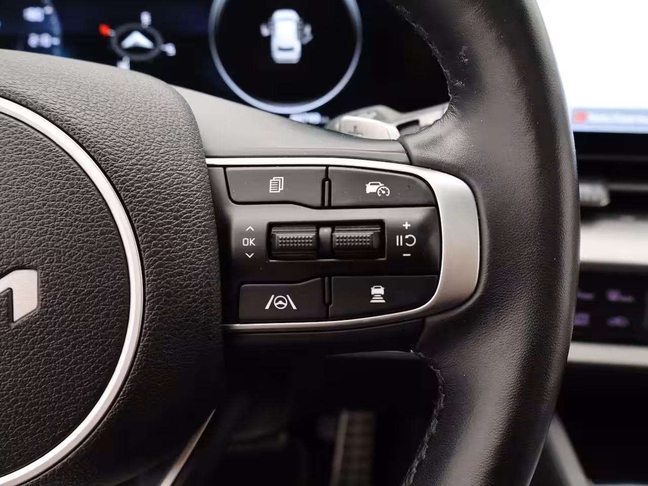 Kia Sportage 1.6 T-GDi Plug-in Hybrid AWD GT-Line | LUXE | Elek. achterklep | Navi | Glazen Schuif/Kant