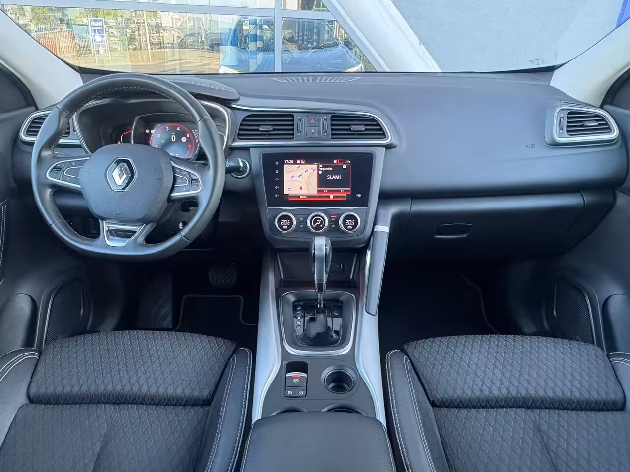 Renault Kadjar 1.3 TCe Intens 140pk Automaat / Trekhaak / Camera / Bose