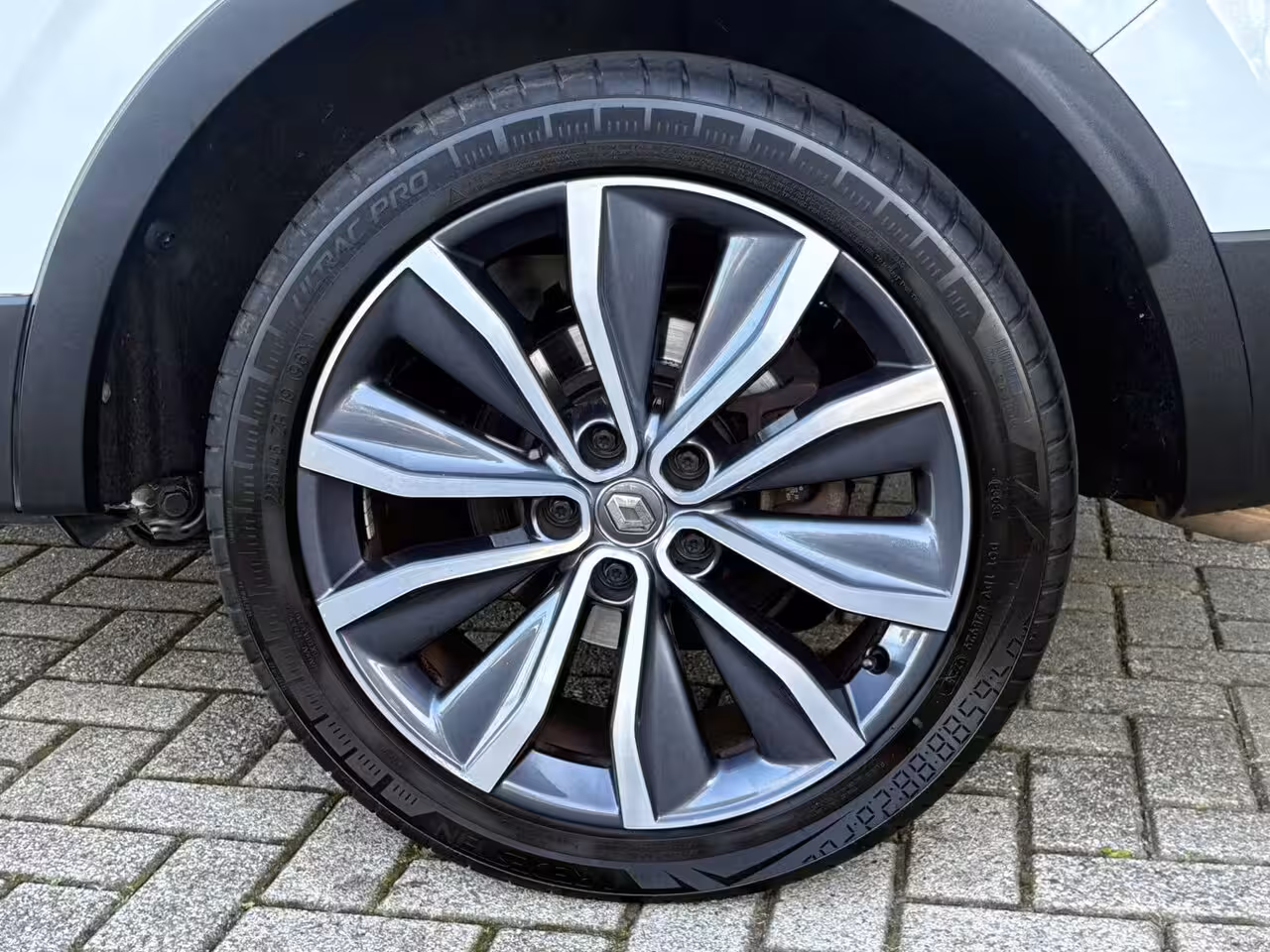 Renault Kadjar 1.3 TCe Intens 140pk Automaat / Trekhaak / Camera / Bose