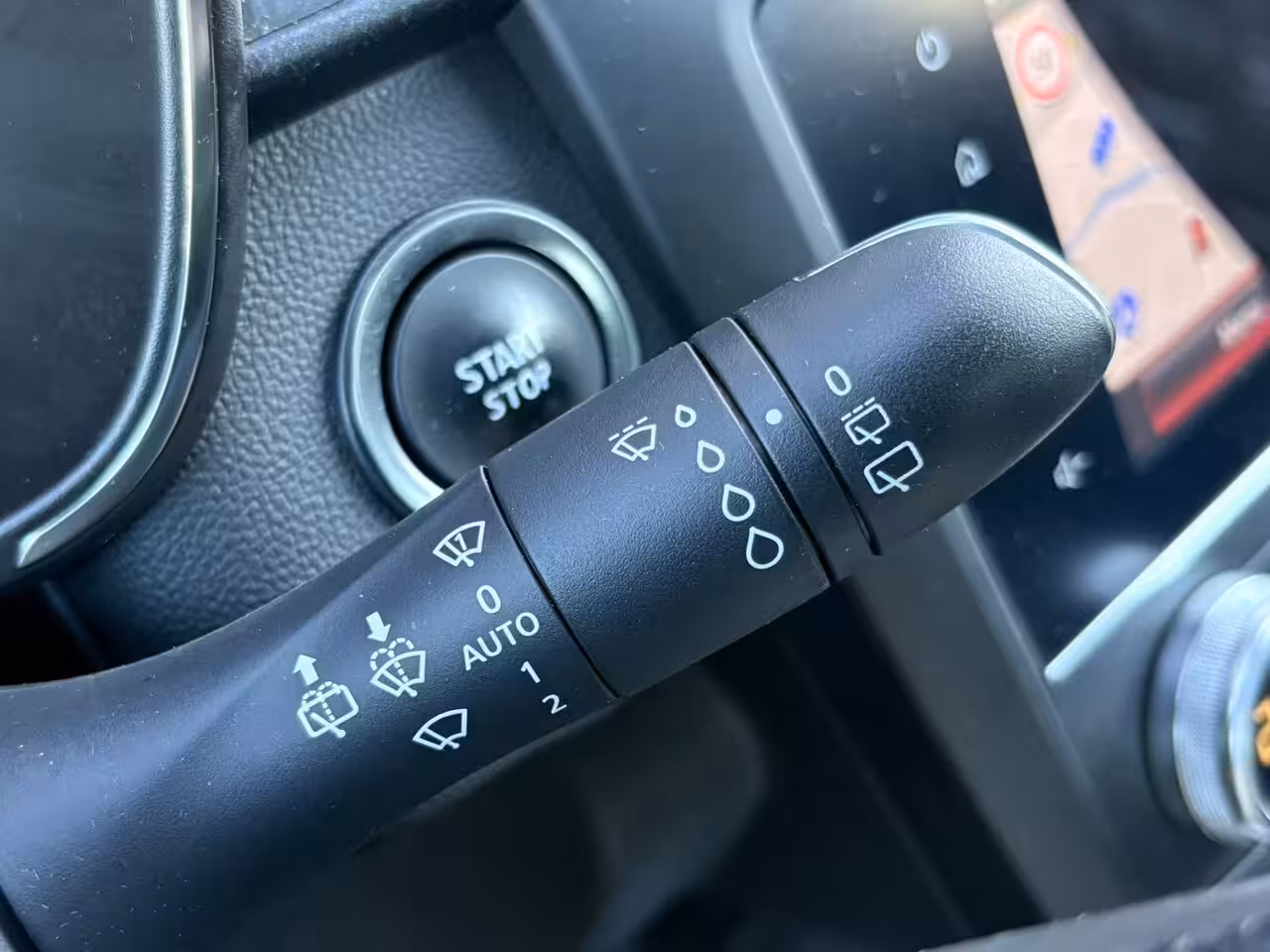 Renault Kadjar 1.3 TCe Intens 140pk Automaat / Trekhaak / Camera / Bose