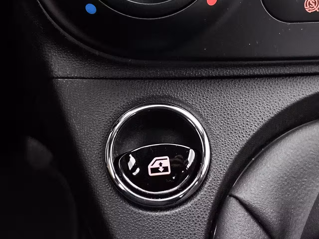 Fiat 500 1.0 Hybrid Club | Apple carplay/Android auto | Airco |