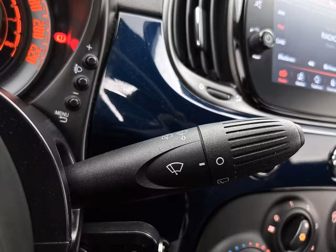 Fiat 500 1.0 Hybrid Club | Apple carplay/Android auto | Airco |