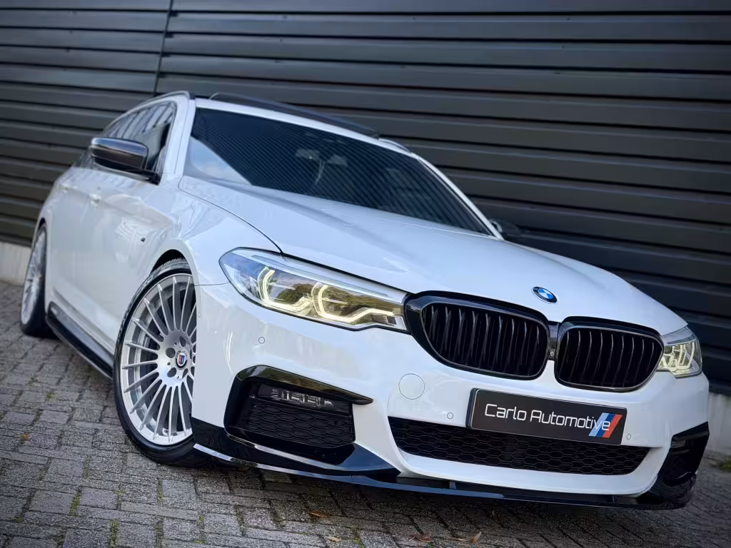 BMW 5-serie Touring 530i M-PERF. PANO|HUD|360|H/K|NAPPA|VENTILATIE