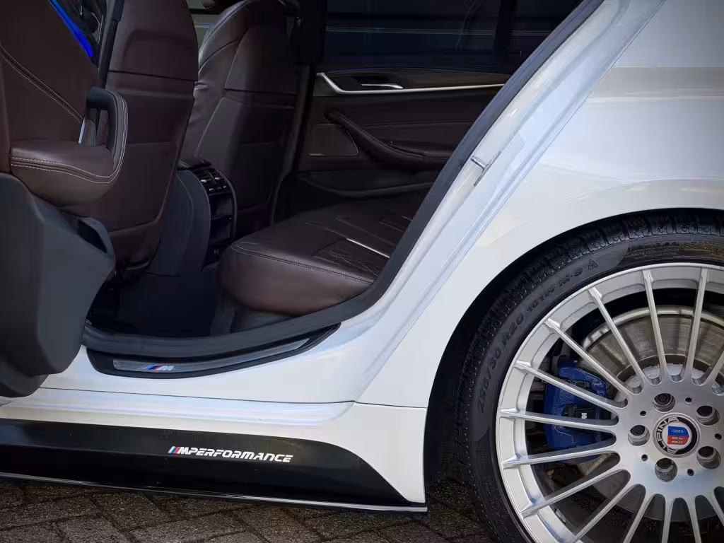 BMW 5-serie Touring 530i M-PERF. PANO|HUD|360|H/K|NAPPA|VENTILATIE
