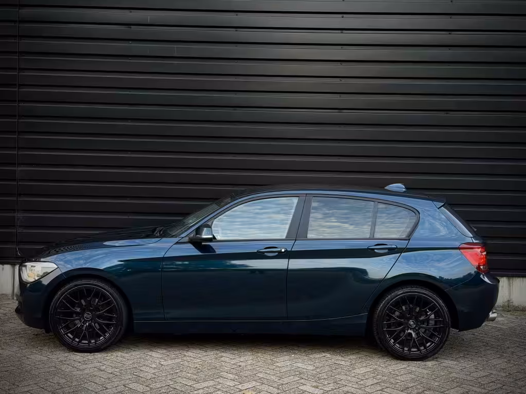 BMW 1-serie 116i Executive AUT|CLIMA|XENON|NAVI|PDC
