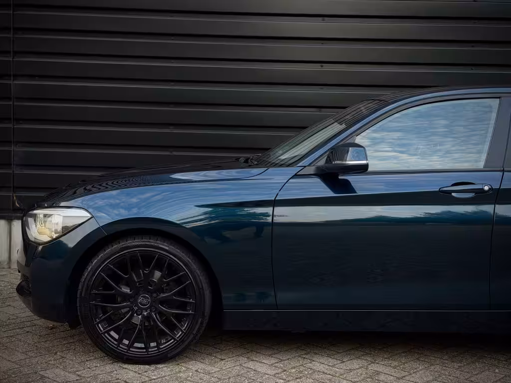 BMW 1-serie 116i Executive AUT|CLIMA|XENON|NAVI|PDC