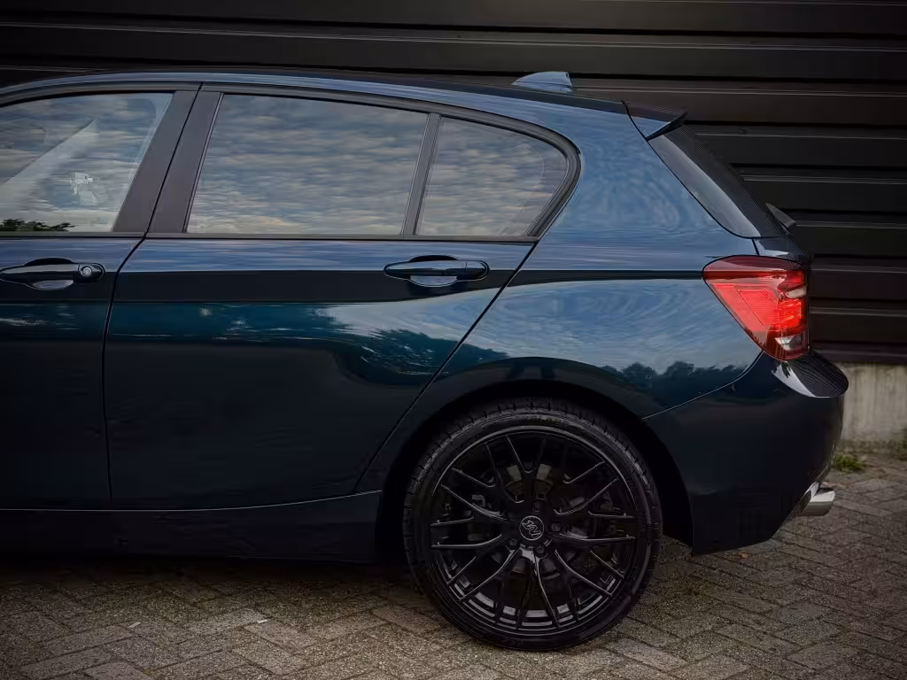 BMW 1-serie 116i Executive AUT|CLIMA|XENON|NAVI|PDC