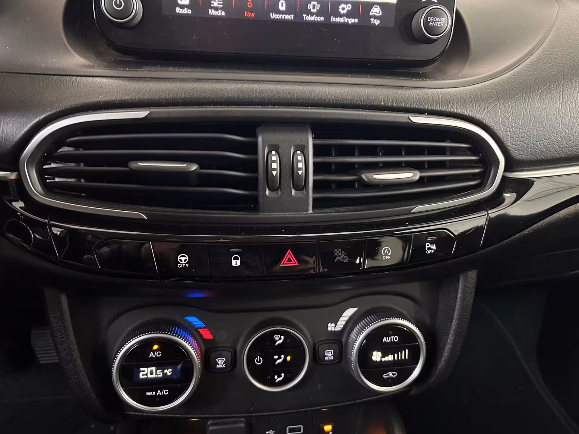 Fiat Tipo Cross 1.0 City Cross