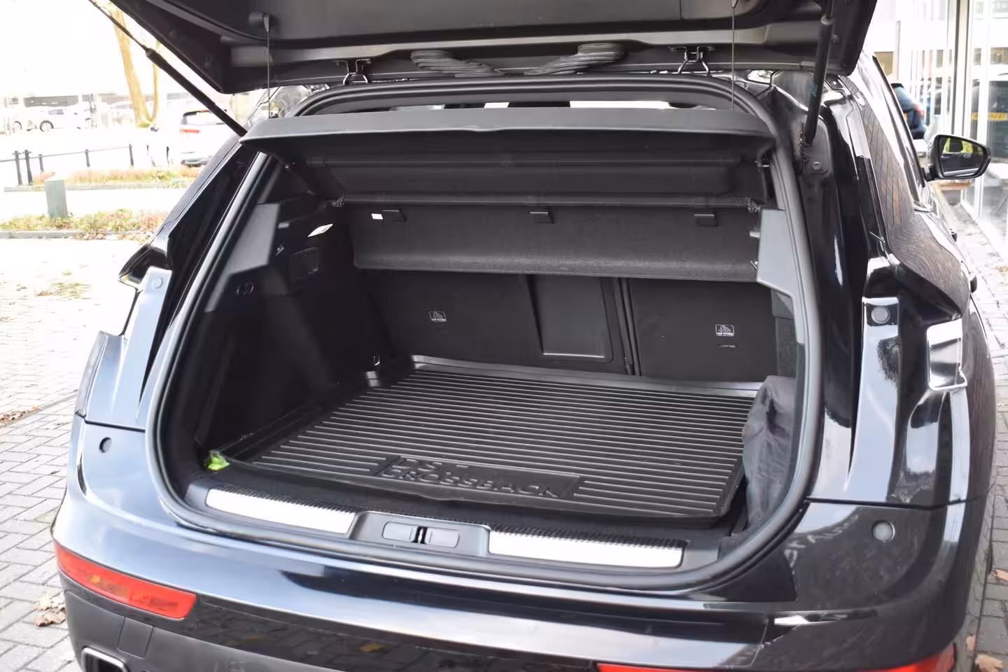 DS 7 Crossback DS7 1.2 130PK ECC LMV LED NAVIGATIE