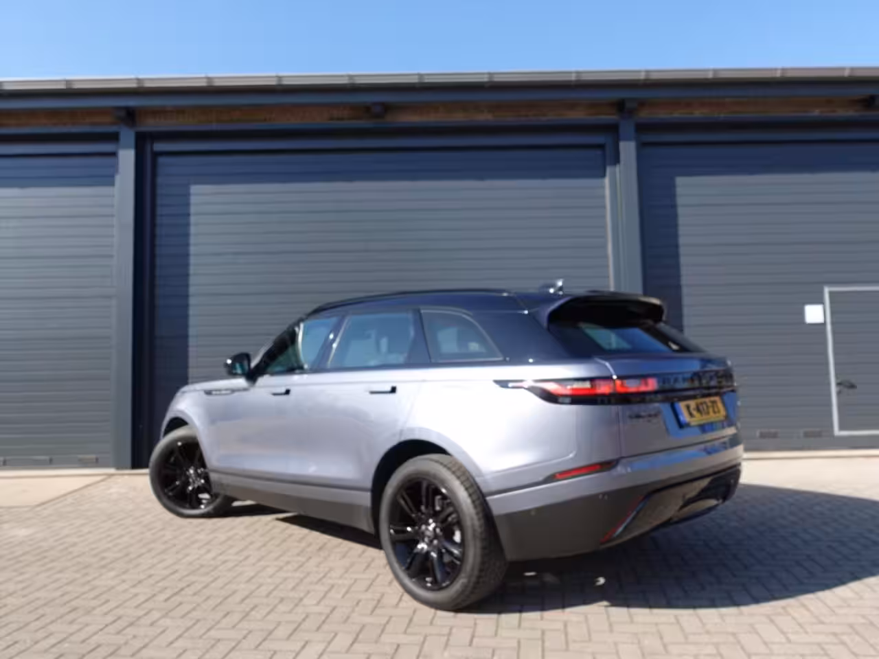 Land Rover Range Rover Velar P400 400pk AWD AUT R-Dynamic SE