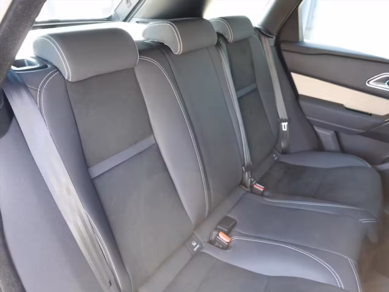 Land Rover Range Rover Velar P400 400pk AWD AUT R-Dynamic SE