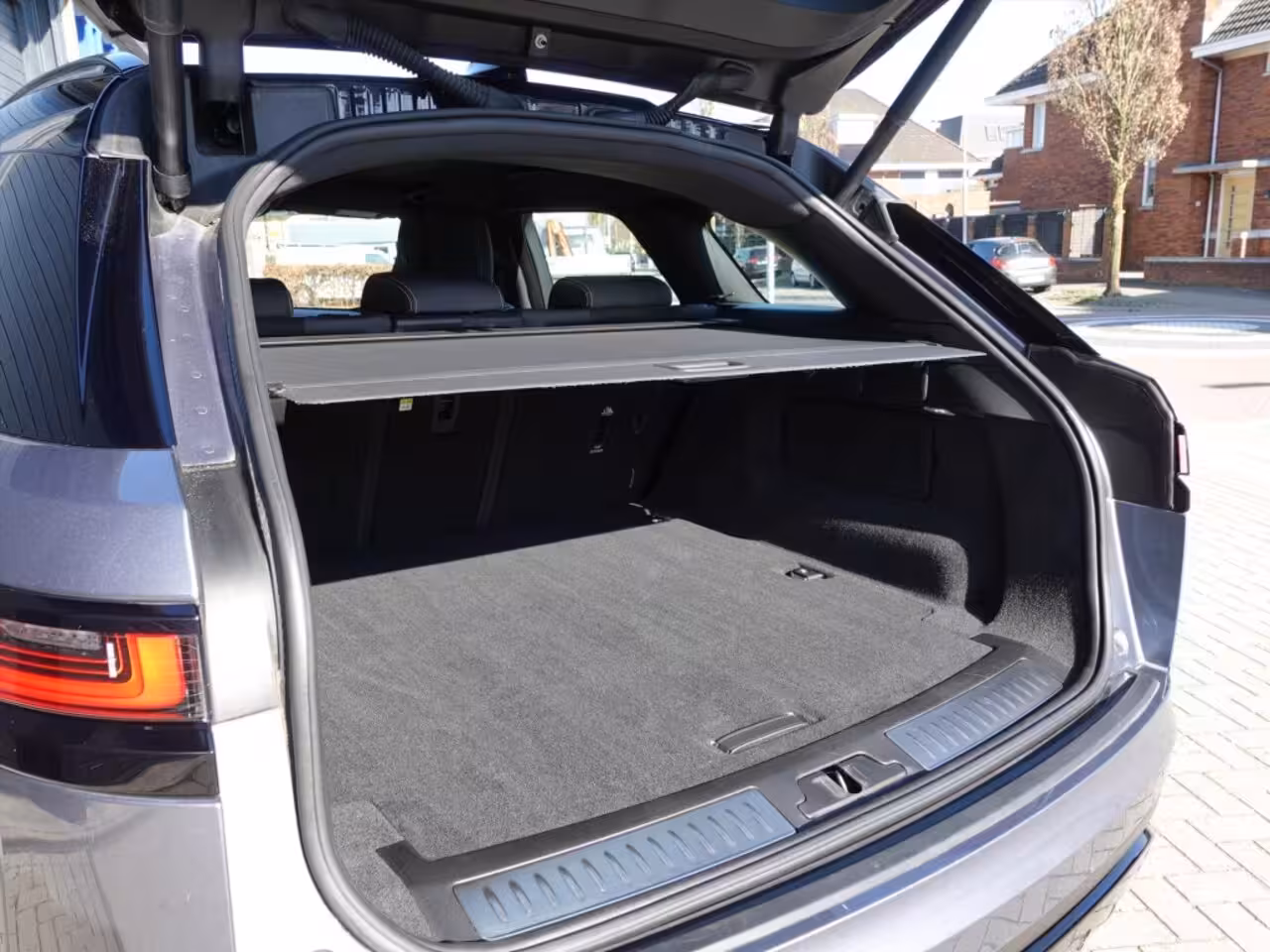 Land Rover Range Rover Velar P400 400pk AWD AUT R-Dynamic SE