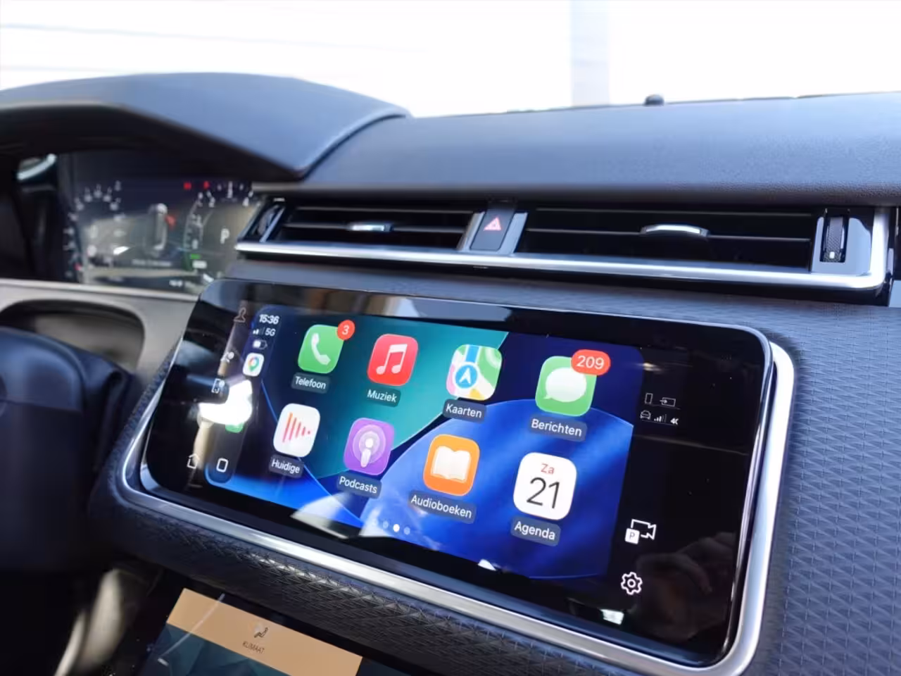 Land Rover Range Rover Velar P400 400pk AWD AUT R-Dynamic SE