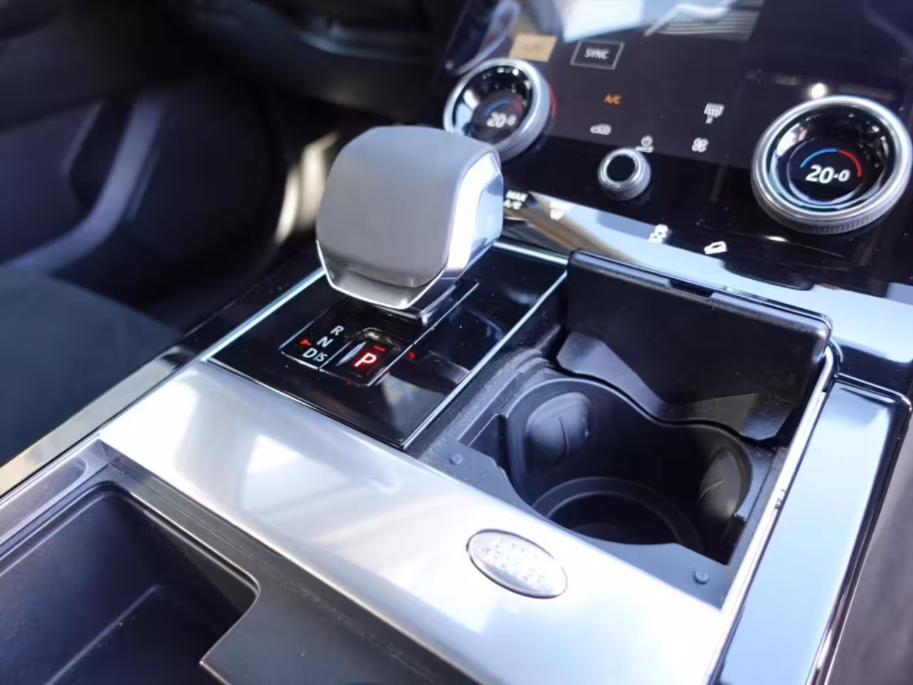 Land Rover Range Rover Velar P400 400pk AWD AUT R-Dynamic SE