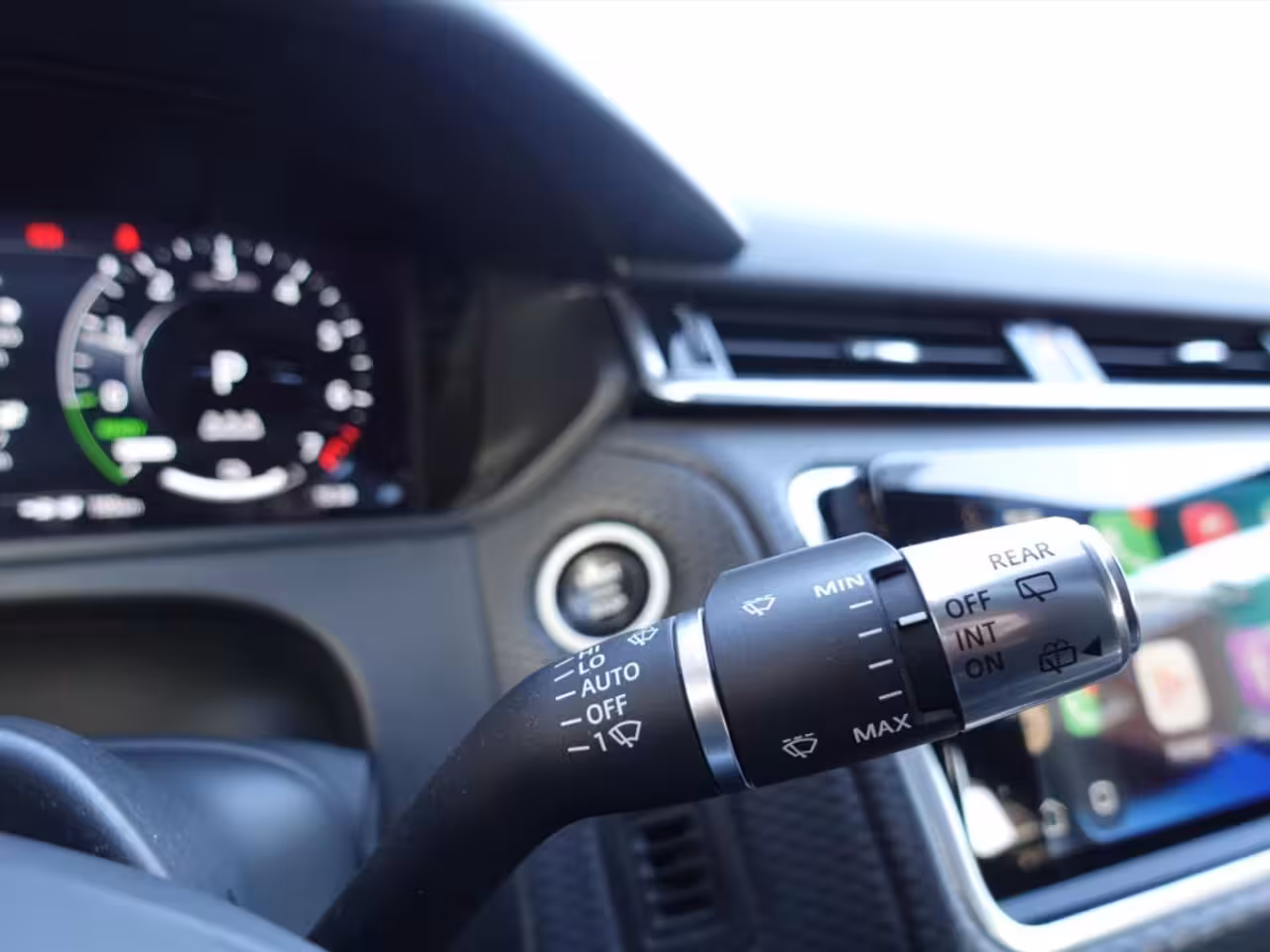 Land Rover Range Rover Velar P400 400pk AWD AUT R-Dynamic SE