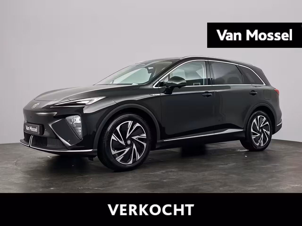 MG MGS6 EV Luxury 2WD 77kWh | 1500kg Trekgewicht | Panoramadak | 360 Camera | Head-Up Display | Ambie