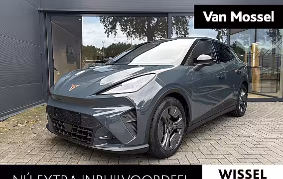 Cupra Raval Essential 39 kWh 135 PK | Parkeersensoren achter | Sportstoelen voor | Adaptive cruise Con