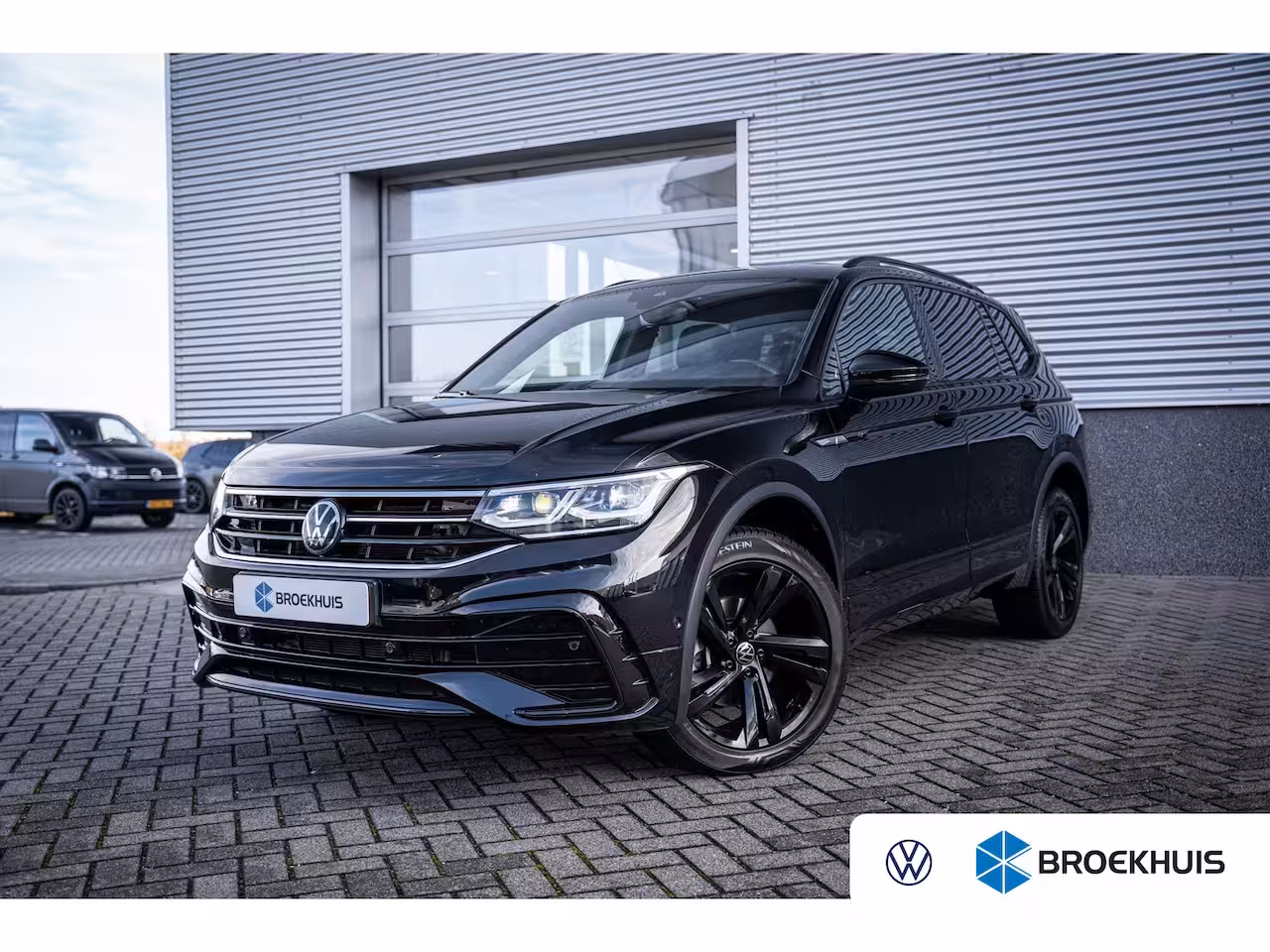 Volkswagen Tiguan Allspace 1.5 TSI R-Line Business 7p. | Achteruitrijcamera | Elektrisch bedienbare achterklep met se
