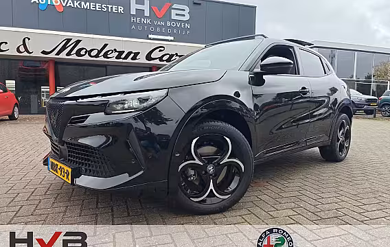 Alfa Romeo Junior 1.2 Turbo Hybrid Ibrida Q4