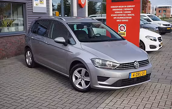 Volkswagen Golf Sportsvan 1.2 TSI Highline / DSG / Trekhaak / Stoelverwarming / Bluetooth