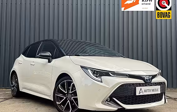 Toyota Corolla 2.0 Hybrid 184 pk Executive Two-Tone, Dealeronderh, JBL