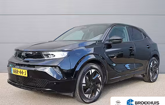 Opel Mokka-e GS 54 kWh | Fase 3 laden | Navigatie | Camera | Stuurverwarming | Apple carplay | Bluetoot