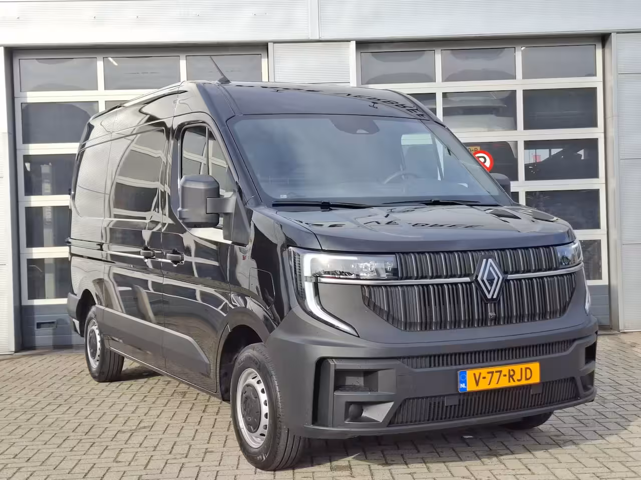 Renault Master E-Tech T35 L2H2 Extra long range 87 kWh | Wordt verwacht | Dubbele schuifdeur | Betimmering | Ach