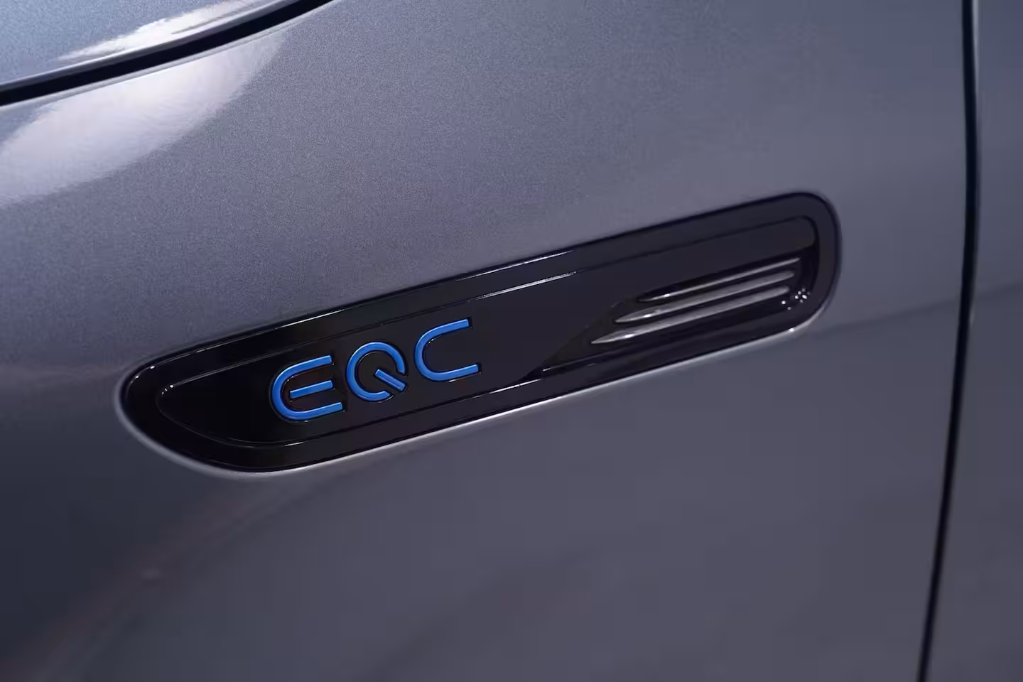Mercedes-Benz EQC 400 4MATIC AMG Line 80 kWh 1e eigen. NAP SOH 96% Navigatie Excellence-pack Premium-Pack Ri