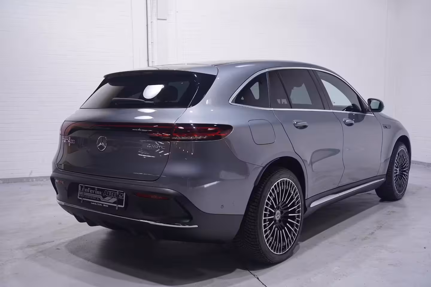 Mercedes-Benz EQC 400 4MATIC AMG Line 80 kWh 1e eigen. NAP SOH 96% Navigatie Excellence-pack Premium-Pack Ri