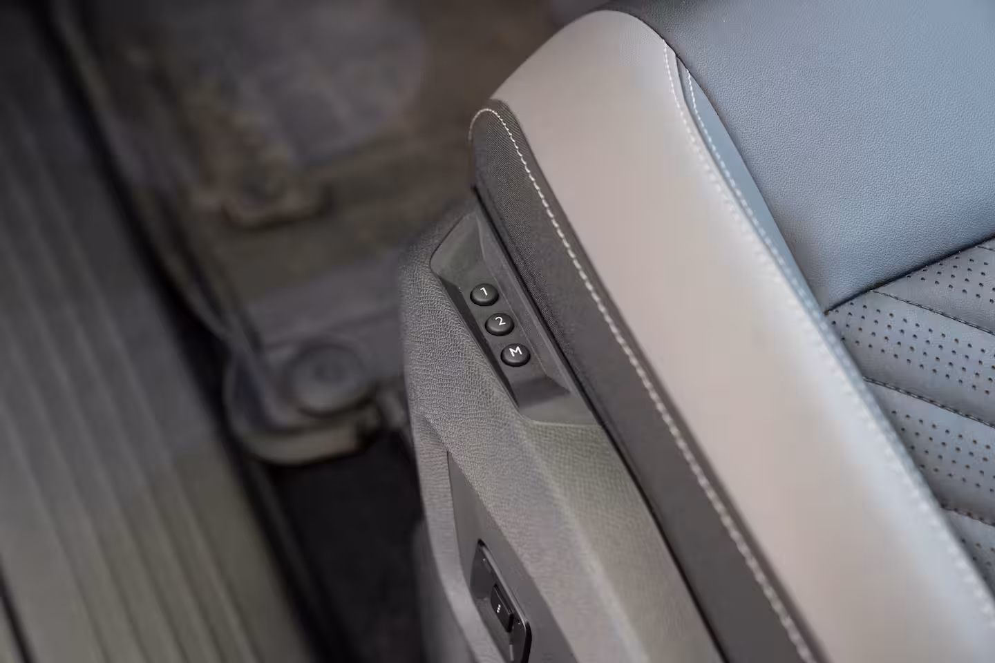 Jeep Compass 1.2 e-Hybrid Summit | Tot 8 Jaar Garantie | Panoramadak | Elektrische Stoelverstelling | E