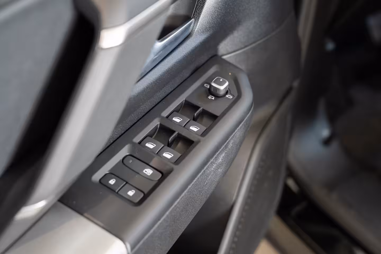 Jeep Compass 1.2 e-Hybrid Summit | Tot 8 Jaar Garantie | Panoramadak | Elektrische Stoelverstelling | E