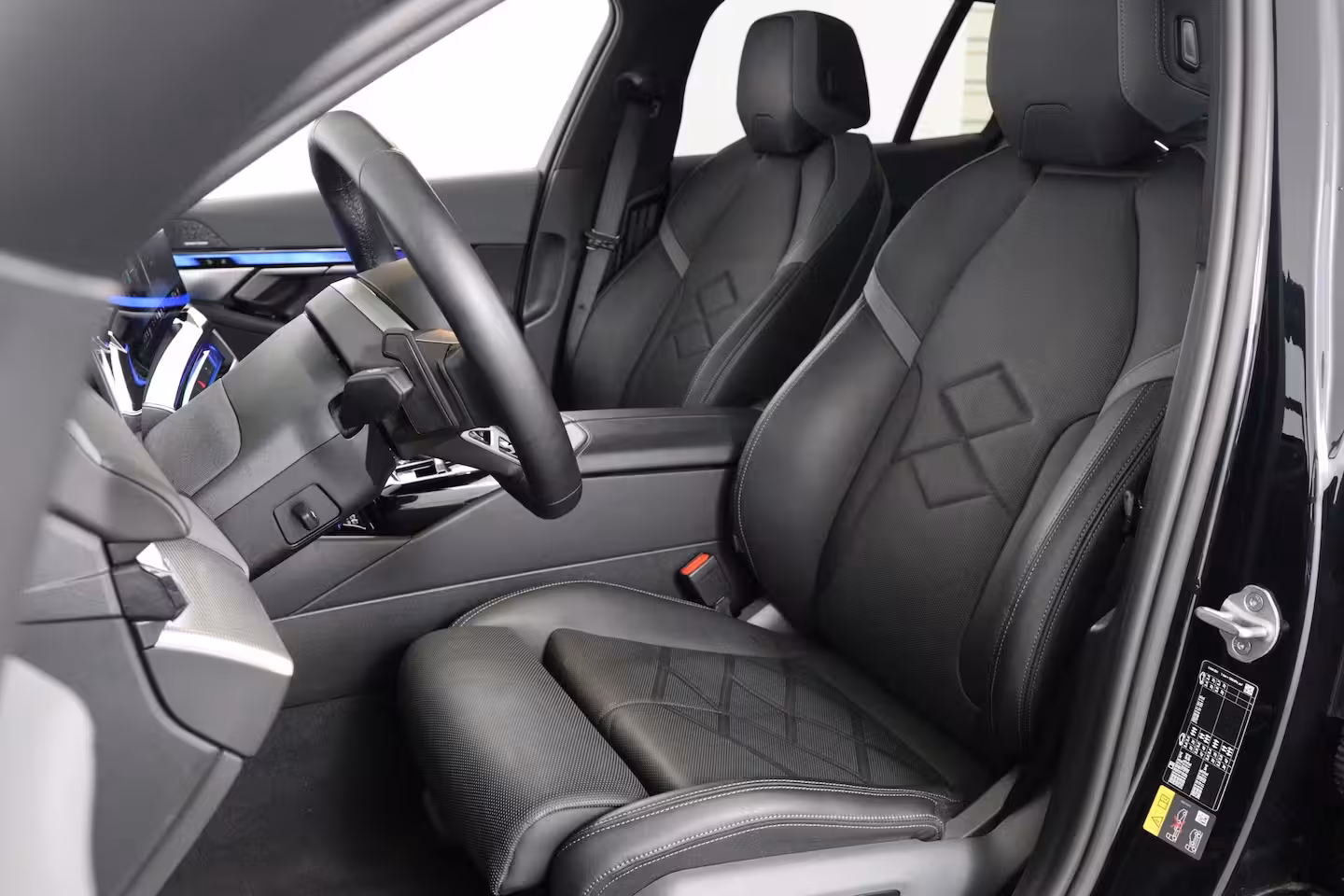BMW 5-serie Touring 530e M Sport Edition | Harman/Kardon | Panoramadak | Memoryzetels | Luchtvering | LED | Sf