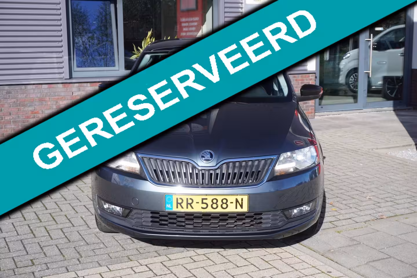 Skoda Rapid Spaceback 1.0 TSI Greentech Drive / Pano / Trekhaak
