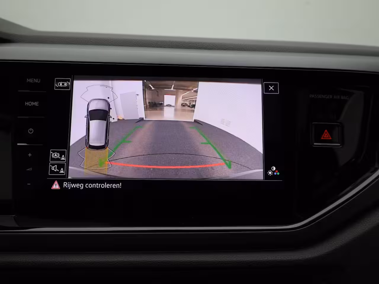 Volkswagen Polo 1.0 TSI R-Line 110 PK | R-Line | Automaat | Navigatie | Digital Cockpit Pro | Panoramadak