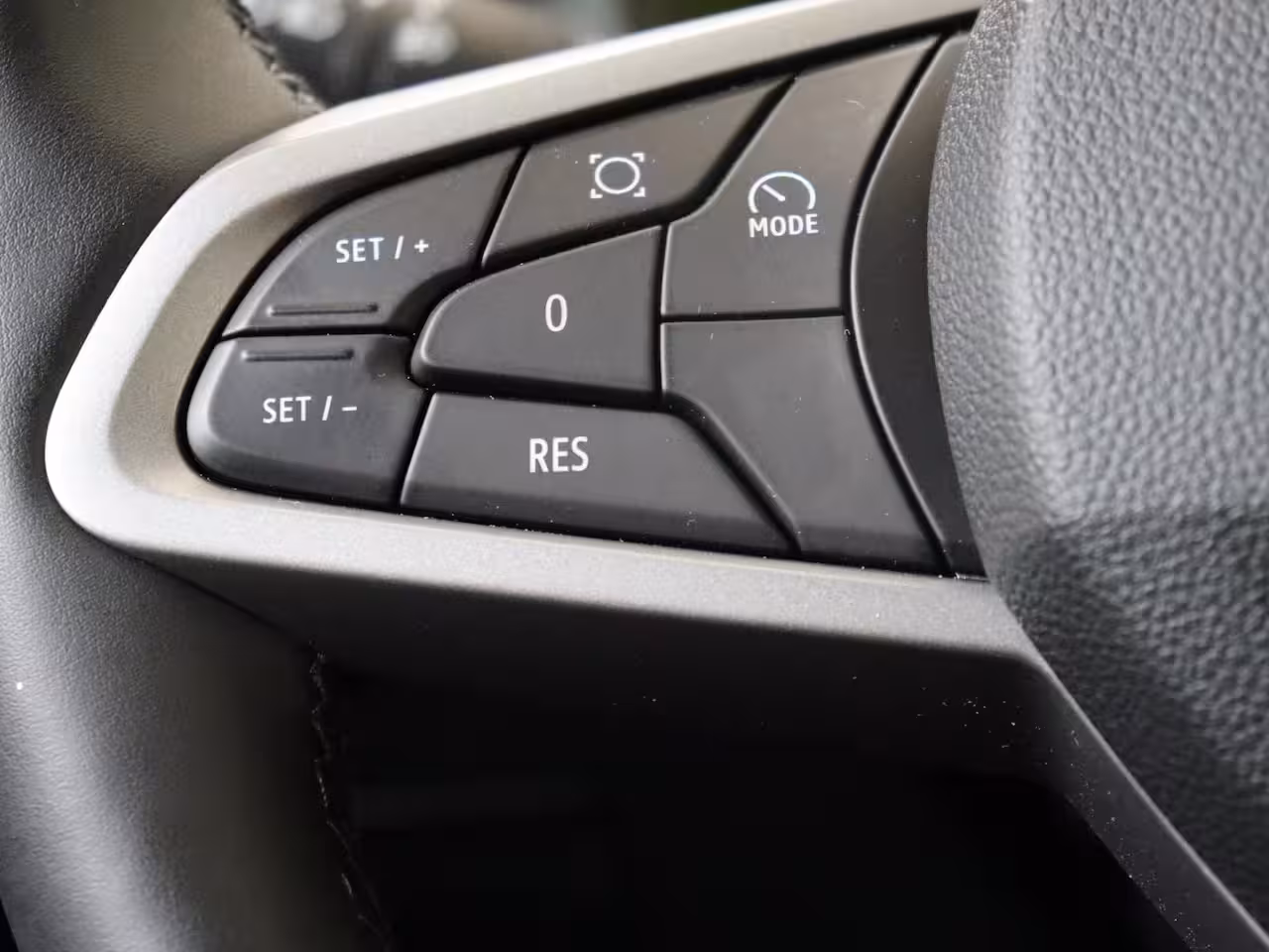 Dacia Duster 1.2 Eco-G 120 extreme | blind spot monitoring | 360 graden camera | verwarmbare voorruit |