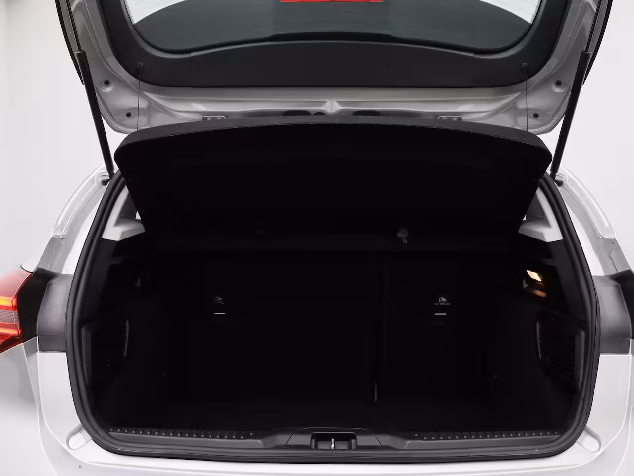 Ford Focus 1.0 EcoBoost Hybrid Titanium Style | Navigatie | Climate Control | Parkeersensoren | Cruis