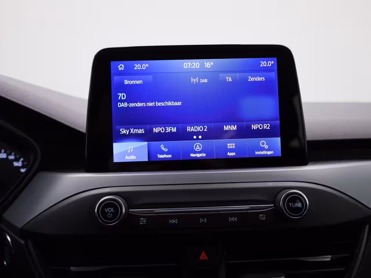 Ford Focus 1.0 EcoBoost Hybrid Titanium Style | Navigatie | Climate Control | Parkeersensoren | Cruis