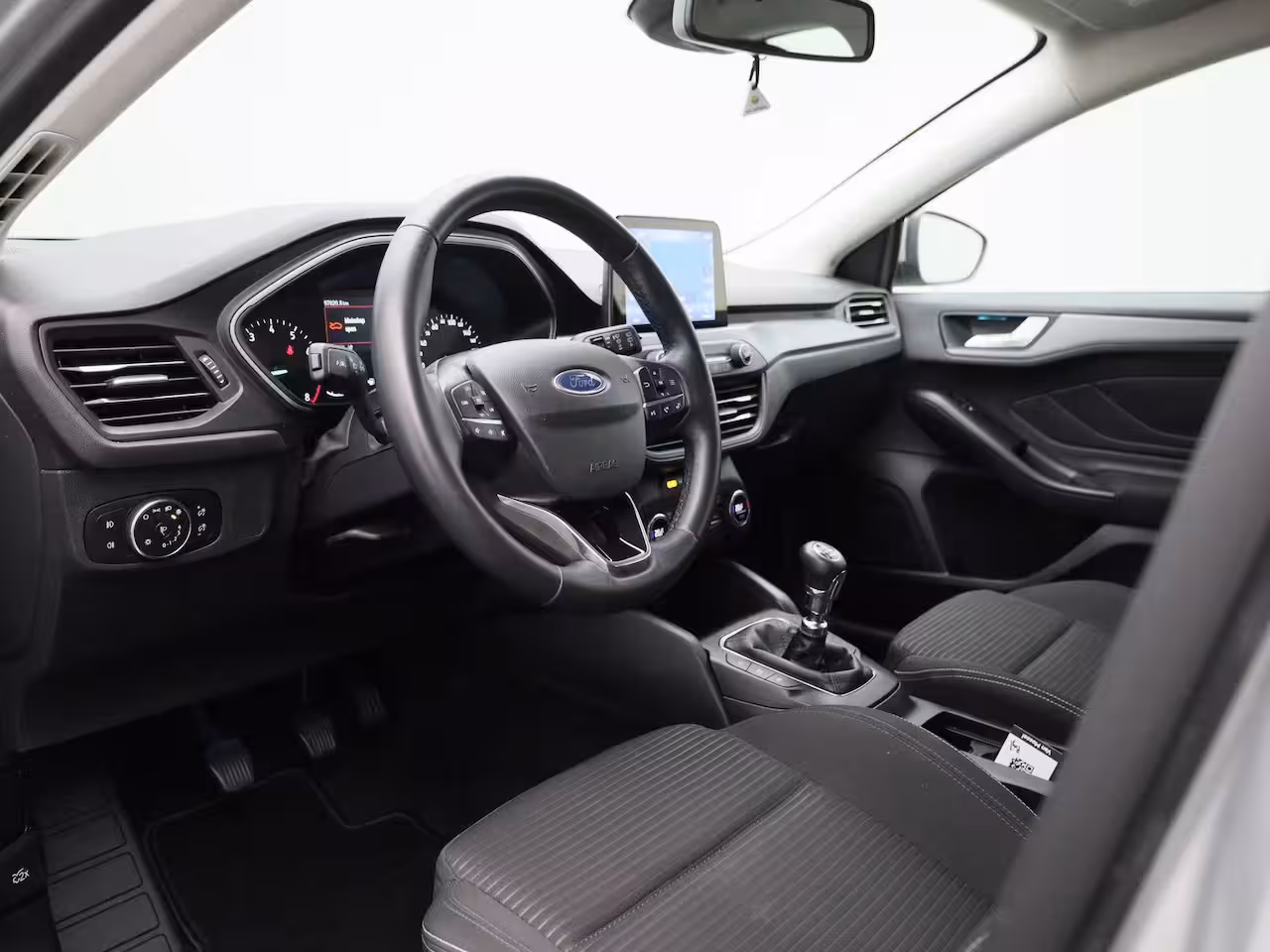 Ford Focus 1.0 EcoBoost Hybrid Titanium Style | Navigatie | Climate Control | Parkeersensoren | Cruis