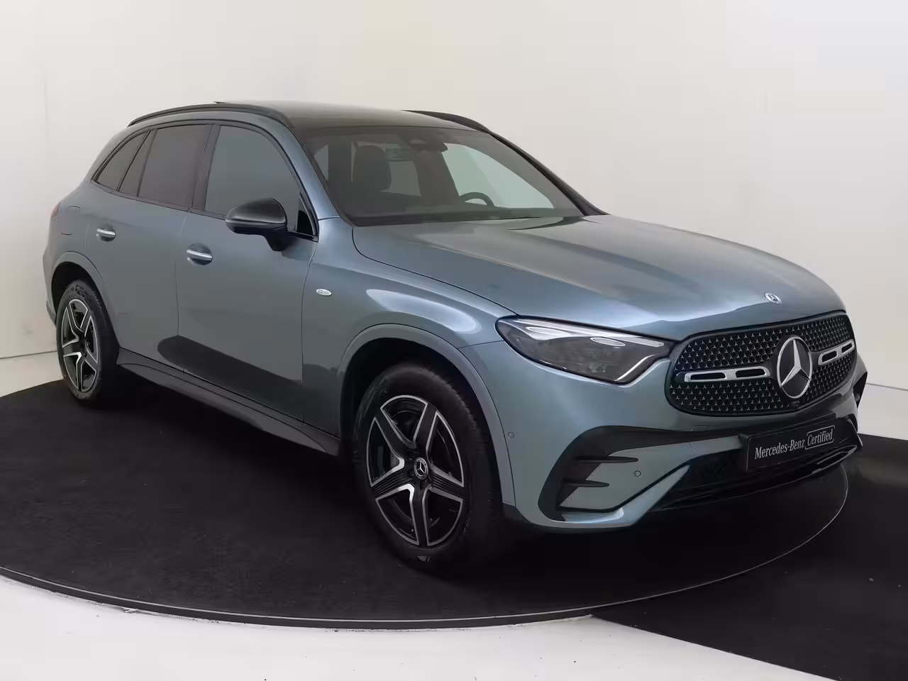 Mercedes-Benz GLC-klasse 300e 4MATIC Business Solution AMG / Winterpakket / Memory-Stoelen / Headup-Display / Trekh