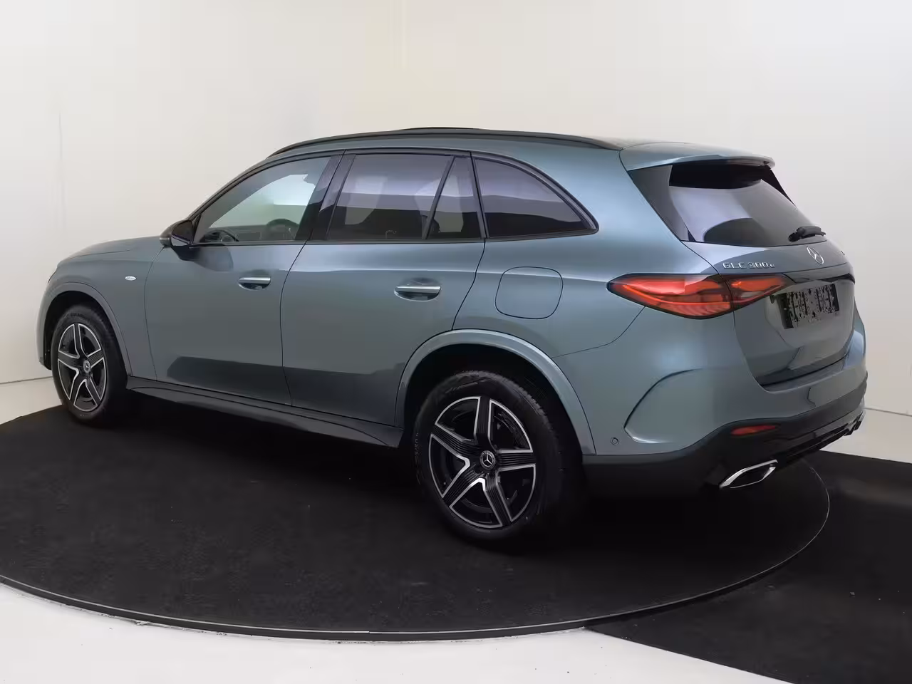 Mercedes-Benz GLC-klasse 300e 4MATIC Business Solution AMG / Winterpakket / Memory-Stoelen / Headup-Display / Trekh